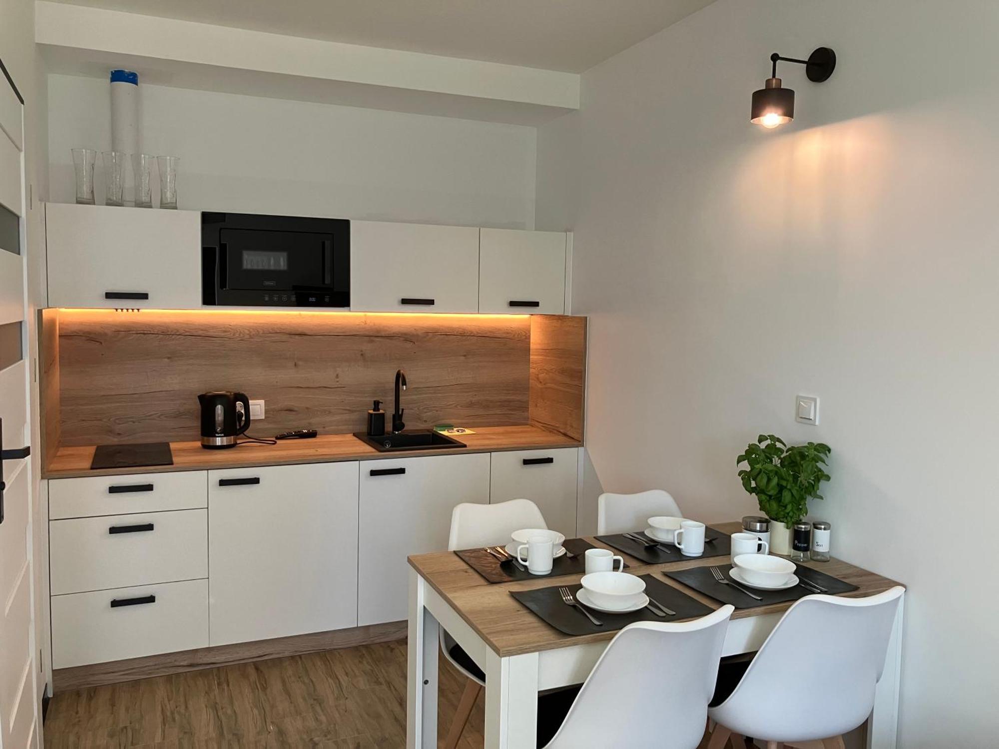 Agat Pokoje Goscinne Apartamenty Pobierowo Bagian luar foto